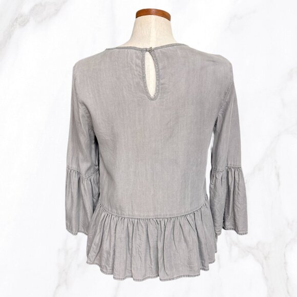 beachlunchlounge Women's Stone Washed Gray Peplum Top, Size S - Picture 2 of 7